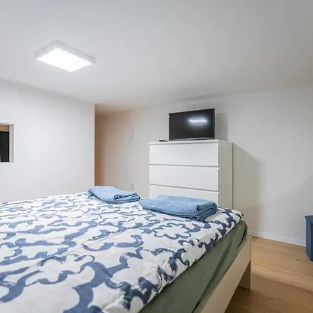 아파트 Cute Gallery Flat In Budapest, Spring 부다페스트