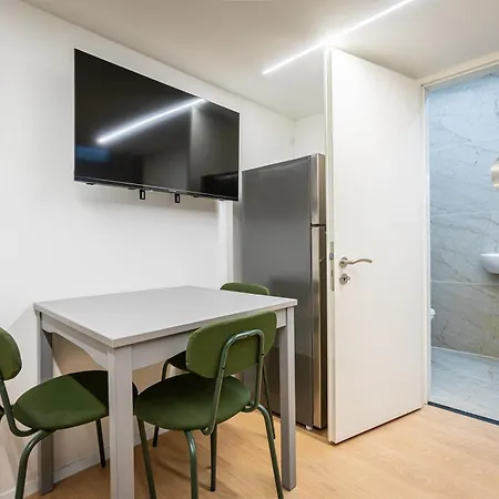 아파트 Cute Gallery Flat In Budapest, Spring 부다페스트