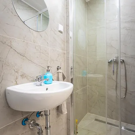 아파트 Cute Gallery Flat In Budapest, Spring 부다페스트